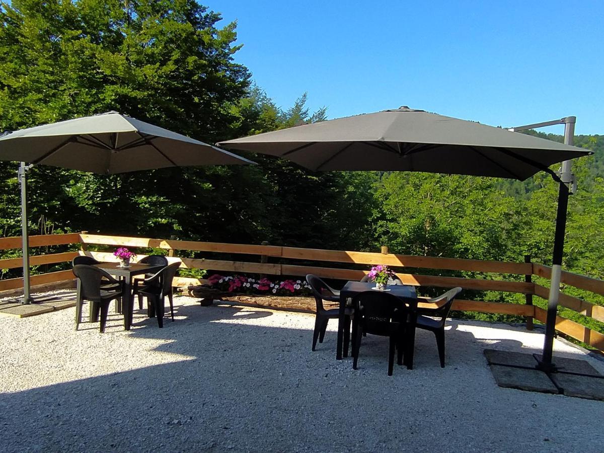 Chalet Navauce Raveo 外观 照片