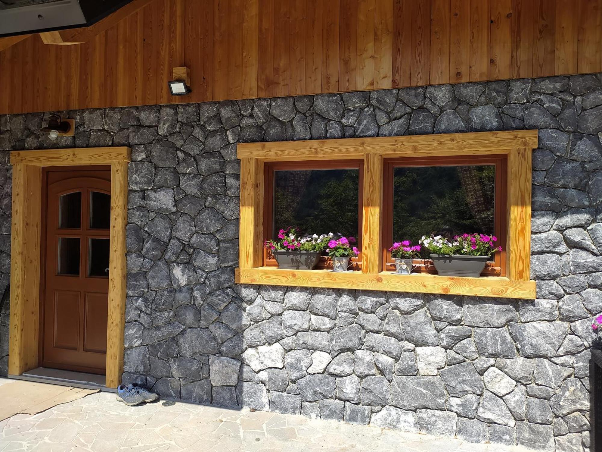 Chalet Navauce Raveo 外观 照片