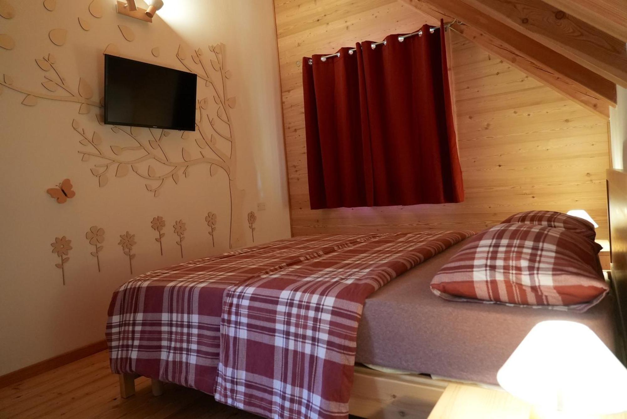 Chalet Navauce Raveo 外观 照片