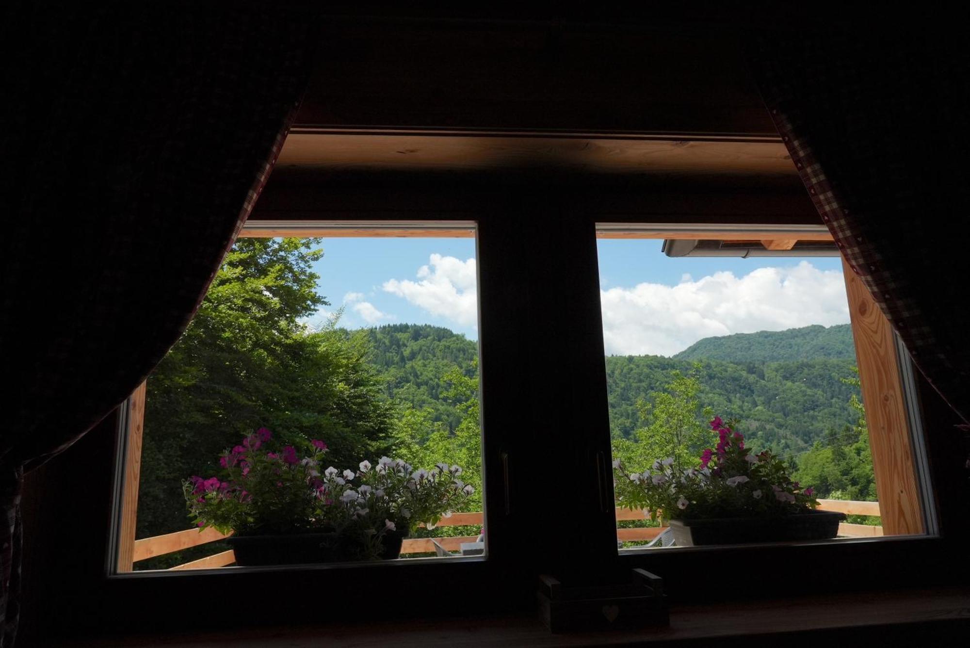 Chalet Navauce Raveo 外观 照片